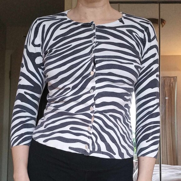 Zebra print cardigan - size Medium - Picture 1 of 5